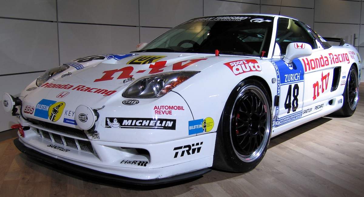 3-Honda_NSX-R_(24h_Nürburgring)-1200x650